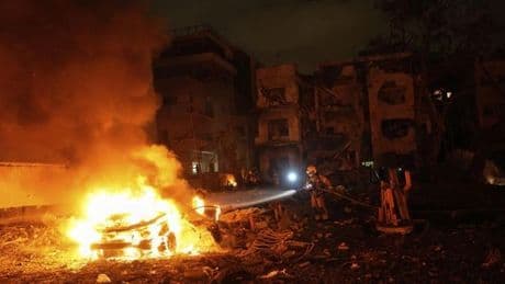 Neue israelische Angriffswelle – Iran plant  „verheerende Reaktion“