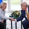 US-Präsident feiert sich: Trump-Zollhammer gegen EU und Dutzende Länder tritt in Kraft