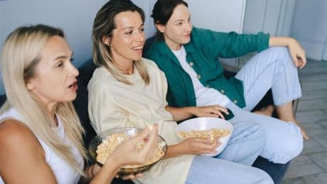 Modern und übers Internet: TV neu gedacht: Wie IPTV klassisches Fernsehen über Kabel ablöst