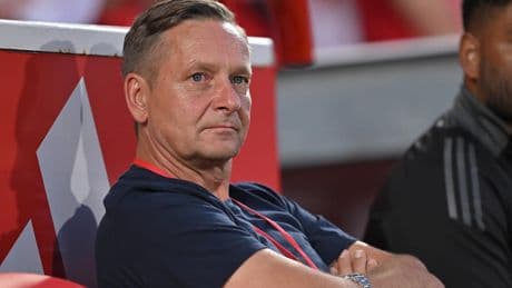 Leihe mit Kaufoption - Union holt verletzten Bundesliga-Verteidiger
