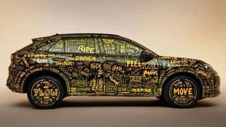 Nuova Volkswagen T-Roc: il SUV tedesco entra nella seconda generazione