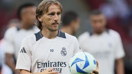 Fue Modric quien tuvo que preguntar al Real Madrid por su continuidad