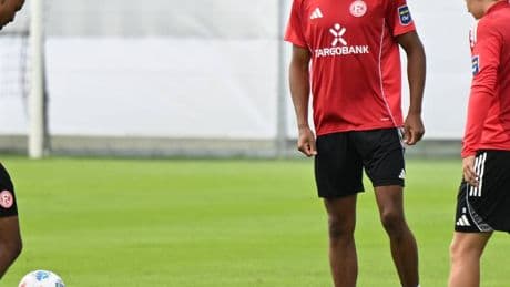 Am Donnerstag geht’s zurück: Dieser Spieler war die größte Überraschung im Trainingslager von Fortuna