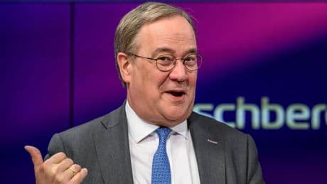 Sticheleien in der Union: Armin Laschet wehrt sich gegen Söders Führerschein-Witz