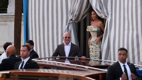 Venedik karıştı: Jeff Bezos'un lüks düğününe tepkiler büyüyor