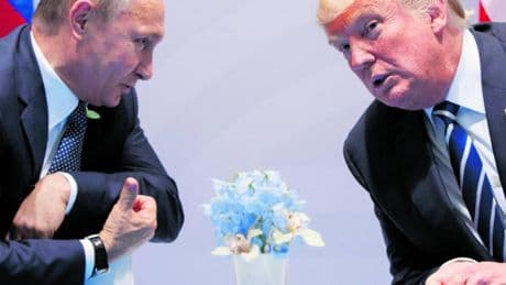 Trump invita Putin: "Pace vicina". Dubbi sulla formula e su Zelensky