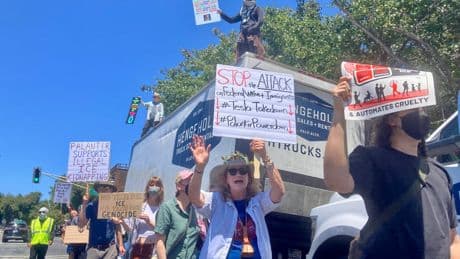 Protesters blockade Palantir’s offices calling for an end to ‘totalitarian police surveillance’ as tech company aids ICE deportations