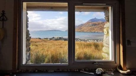 Stunning bothy in Scotland offers beautiful sea views and is free to stay in June