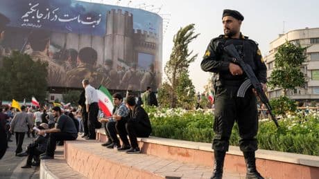 Iran-Herrscher jagen israelische Spione - Mossad-Panik bei den Mullahs