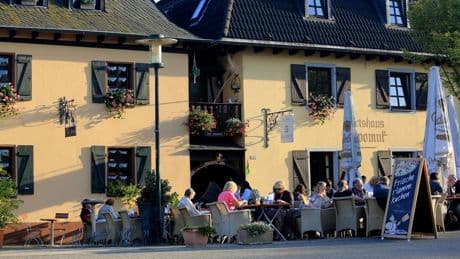 Herbstlicher Ausflugstipp: Wo Köln wie ein uriges Weindorf aussieht