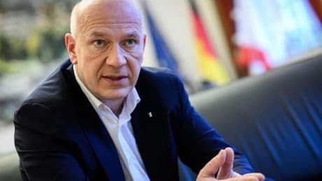 Wegner offen für Israel-Bekenntnis bei Einbürgerung
