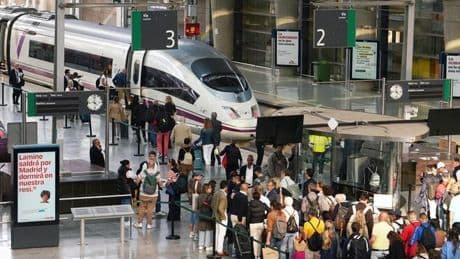 5.300 trenes circularán por toda la red ferroviaria en el puente de mayo