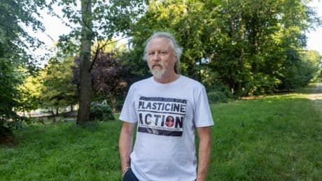 Man arrested at pro-Palestine protest after police misread ‘Plasticine Action’ T-shirt