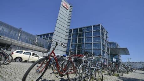 Deutsche Bahn versteigert vergessene Fahrräder in Lichtenberg
