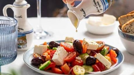 Quali sono gli alimenti per una cena leggera in estate