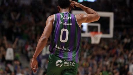 Tyson Pérez rechaza al Armani Milán y renueva por el Unicaja