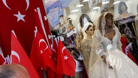 Vignetta su Maometto, arrestati giornalisti in Turchia