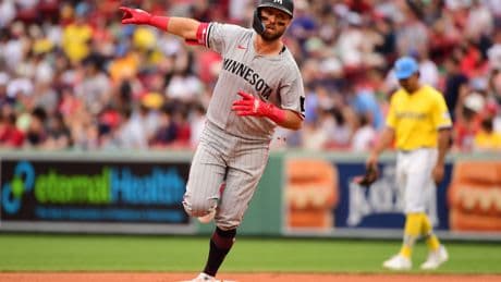 Kody Clemens, son of Roger Clemens, homers at Fenway Park in front of dad
