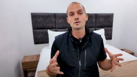 World traveller warns tourists to 'never' put valuables in a hotel safe for key reason