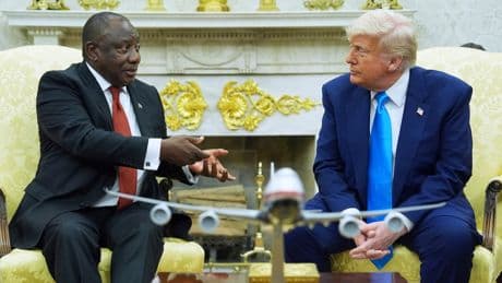 Besuch eskaliert: Trump überrumpelt Südafrikas Präsidenten im Oval Office