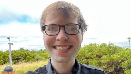 Mit 24 winken Matt 125 Millionen Dollar Gehalt– doch er entscheidet sich dagegen