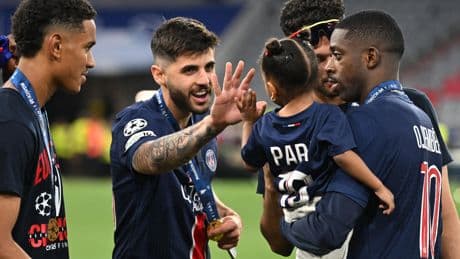EN DIRECT - PSG champion d’Europe : les Parisiens quittent Munich dans un avion décoré, deux bus les attendent dans la capitale
