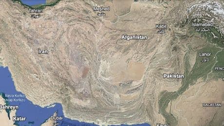 Pakistan, İran'la olan sınırını kapattı
