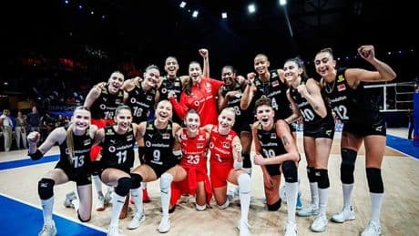 2025 Dünya Şampiyonası: A Milli Kadın Voleybol Takımı'nın geniş kadrosu açıklandı!