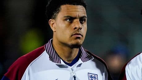 Mercato: malgré une dernière offensive de West Ham, Egan-Riley est officiellement un joueur de l'OM