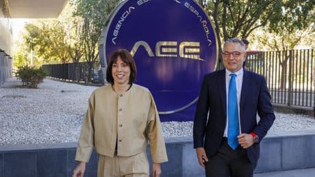 La Sepi cubre el hueco pendiente en el consejo de Hispasat con el nombramiento de Juan Carlos Cortés, director de la Agencia Espacial Española