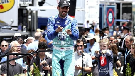 Rinus van Kalmthout plaatst zich ternauwernood voor legendarische Indy 500
