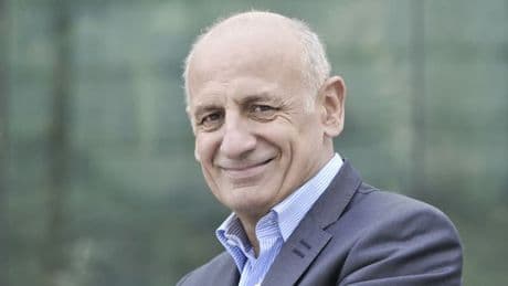"T’es une merde frère, Signé Hanouna": Jean-Michel Aphatie publie un livre sur Cyril Hanouna