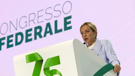 Meloni: guerra commerciale con Usa impatterebbe su lavoratori. E apre al patto di responsabilità della Cisl