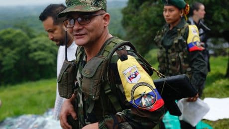 Iván Mordisco, el narcotraficante “vestido de revolucionario” que desafía al Estado colombiano