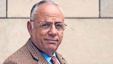 Oscar Hammerstein spaart niemand in boek: ’Ze zullen me wel een rancuneuze aap vinden’