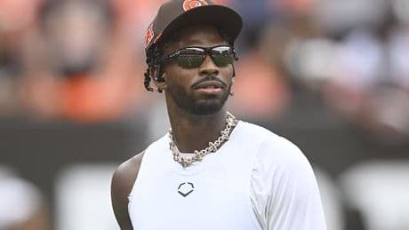 Browns add ANOTHER quarterback... and a potential threat to third-stringer Shedeur Sanders