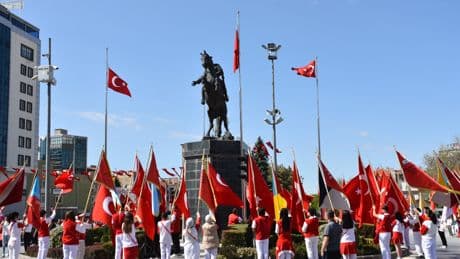 Kayseri ve çevre illerde 19 Mayıs Atatürk'ü Anma, Gençlik ve Spor Bayramı kutlandı