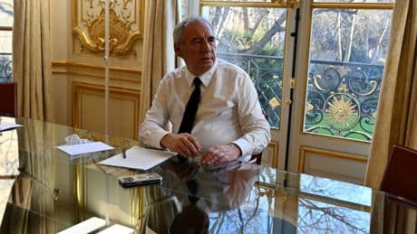 Le Pen, Bardella et Retailleau à Bayrou : coucou, c’est nous !