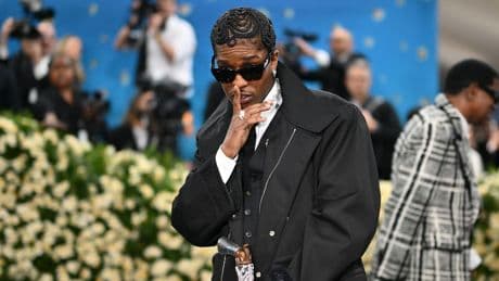 De zwarte dandy valt op en dat is precies waar het bij de 'Oscars van de mode' om draait
