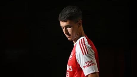 El metrónomo donostiarra, la pieza que completa el centro del campo de puro lujo txuri urdin que el Arsenal de Arteta arrebata a la Real