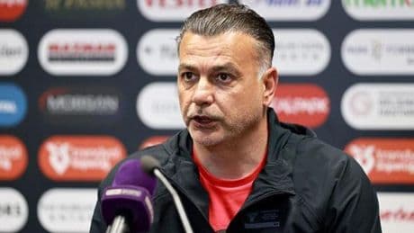 Hatayspor Teknik Direktörü Murat Şahin: 'Gelecek sene kalacaklar ile oynayacağız!'