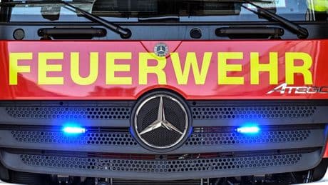 Mannheim: Mann nach Unfall mit Straßenbahn in Klinik