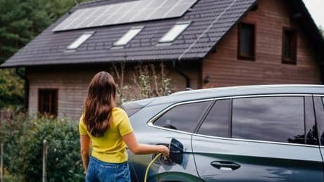 Billige Energie für Wärmepumpe und E-Auto? Was flexible Stromtarife wirklich können