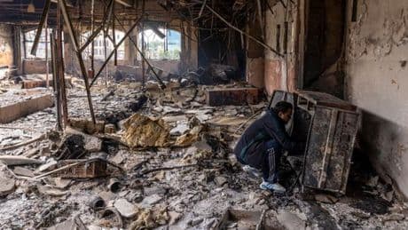 Dans Katmandou dévastée, les jeunes redoutent le retour au pouvoir des vieux dirigeants qu’ils ont chassés : « Tout le monde se dit de la génération Z »