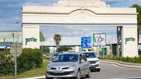 Eaux minérales : à Vergèze, l’ultimatum du préfet pour l’usine Perrier