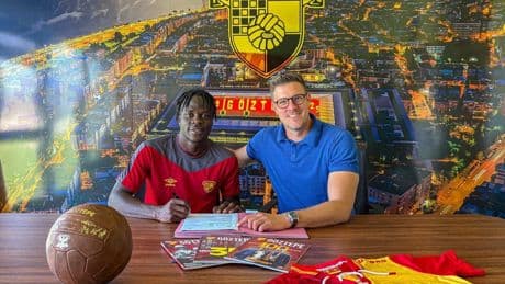 TRANSFER HABERLERİ | Göztepe Junior Olaitan ile sözleşme imzaladı!