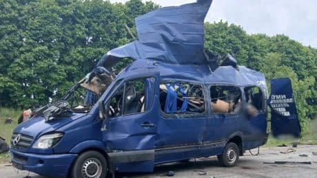 Ukraine-Russia war latest: Nine killed in Russian strike on bus hours after Moscow and Kyiv peace talks