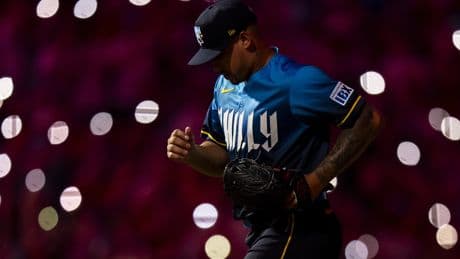 Phillies announcer thanks Twins for new closer Jhoan Duran after grand entrance: ‘This is unbelievable’