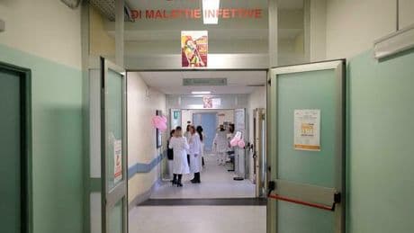West Nile, allarme a Latina: due nuovi casi sospetti e due pazienti ricoverati. «Verifiche in corso su un altro caso e su animali»