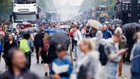 »Rave the Planet«: Hunderte Einsätze bei Berliner Techno-Parade